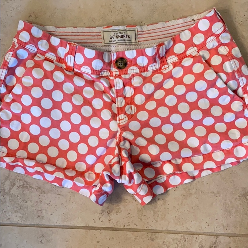 Polka dot shorts- red & white